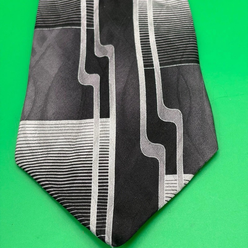 VTG 90s Puritan Silk Necktie Mens Black/Gray Geometric Abstract Modern Wide Tie